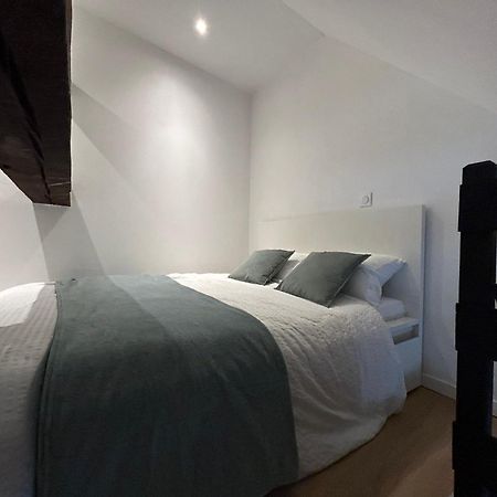 Apartamento Le Repos De La Meuse Givet Exterior foto