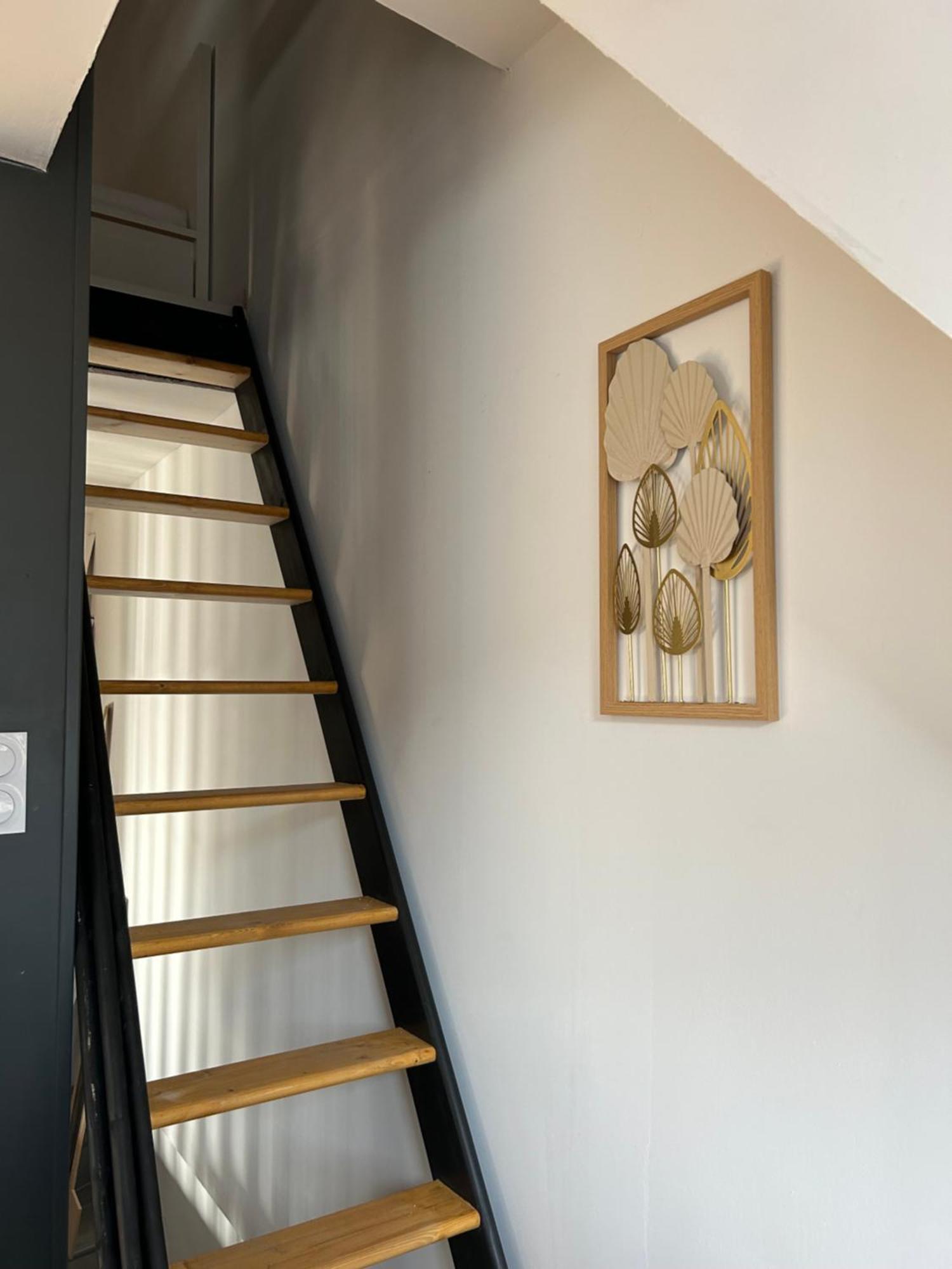 Apartamento Le Repos De La Meuse Givet Exterior foto