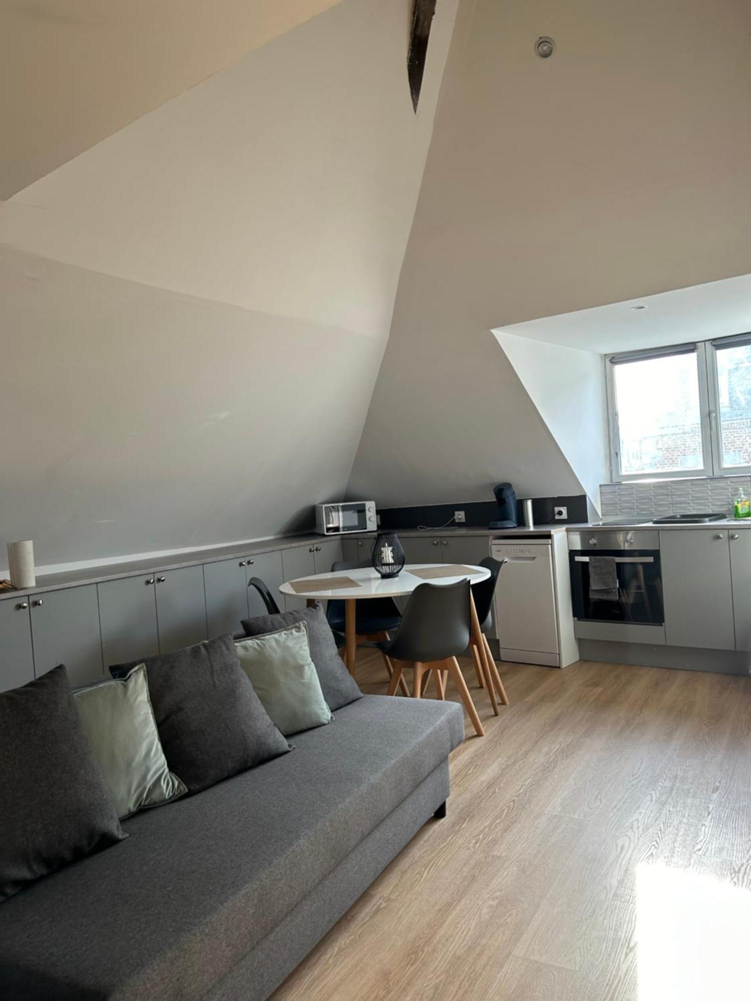 Apartamento Le Repos De La Meuse Givet Exterior foto
