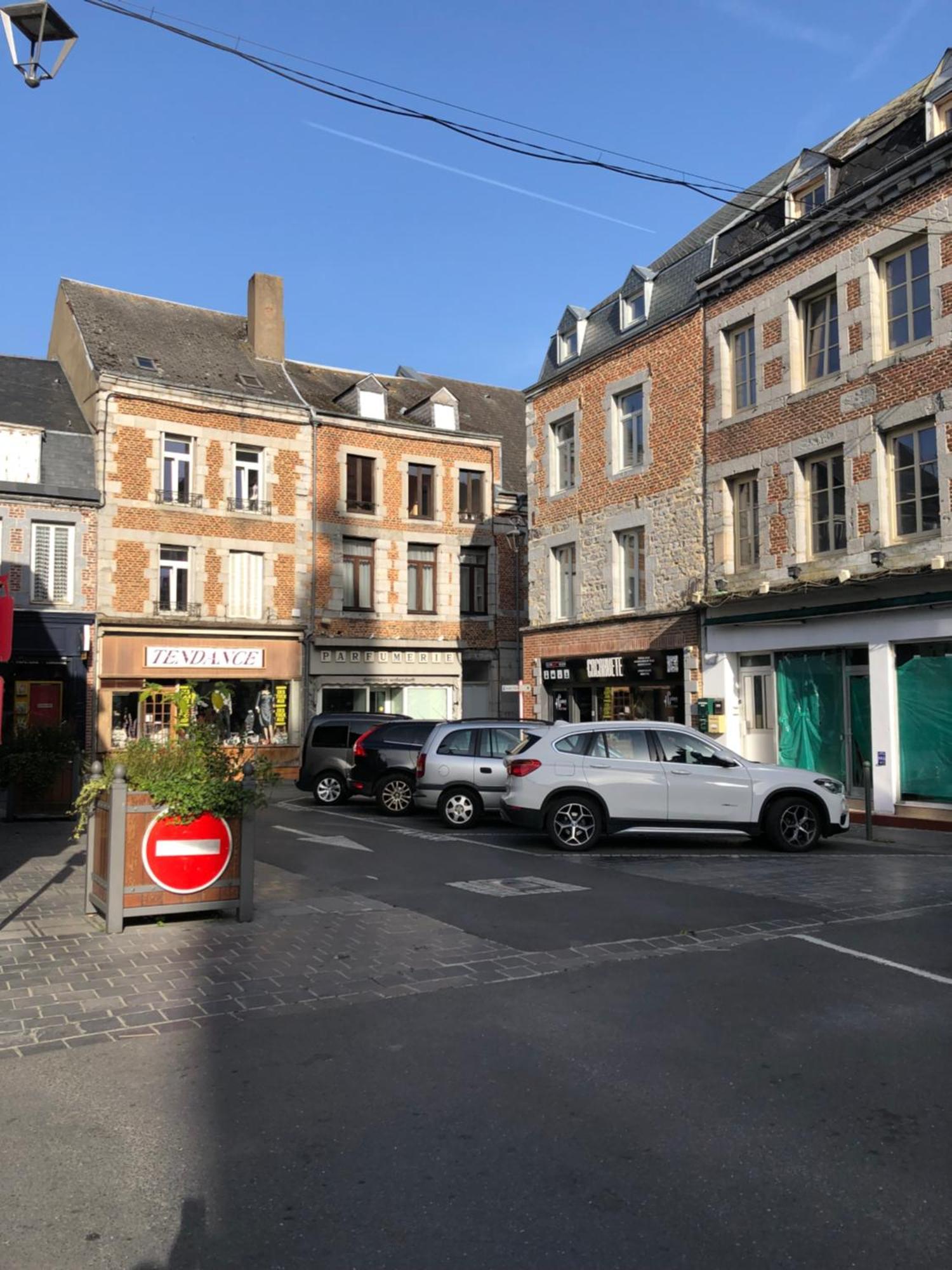 Apartamento Le Repos De La Meuse Givet Exterior foto