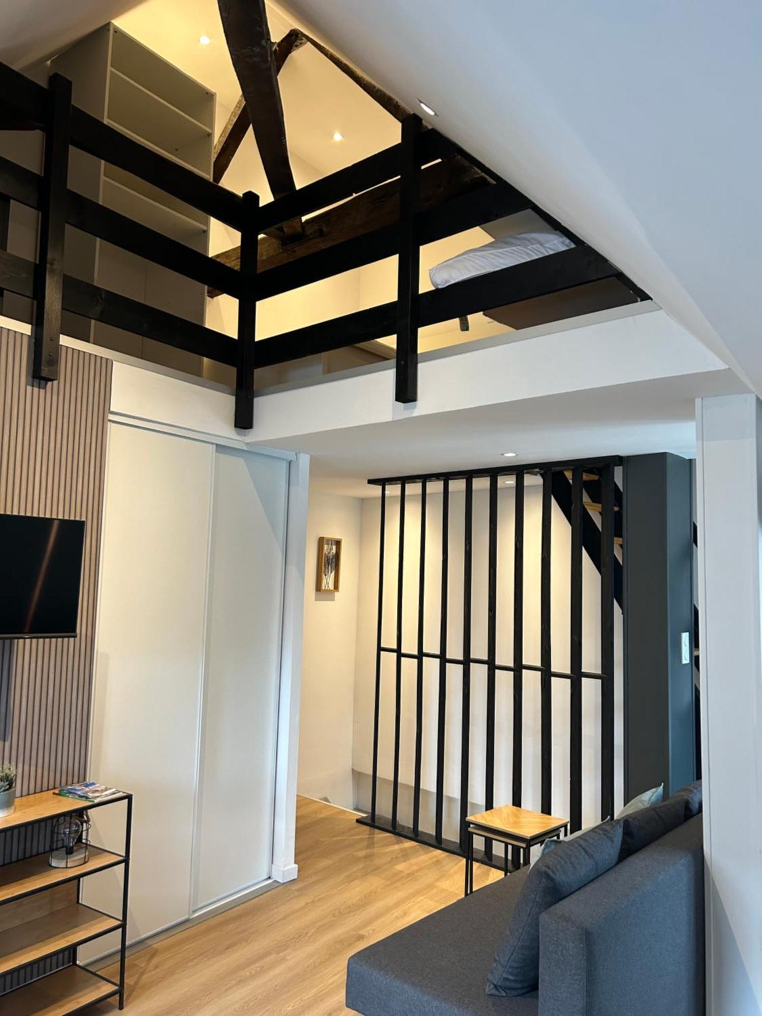 Apartamento Le Repos De La Meuse Givet Exterior foto